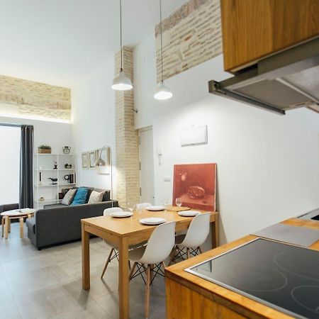Amplio Apartamento De Diseno Precioso De Estilo Sevillano En Pleno Centro Εξωτερικό φωτογραφία