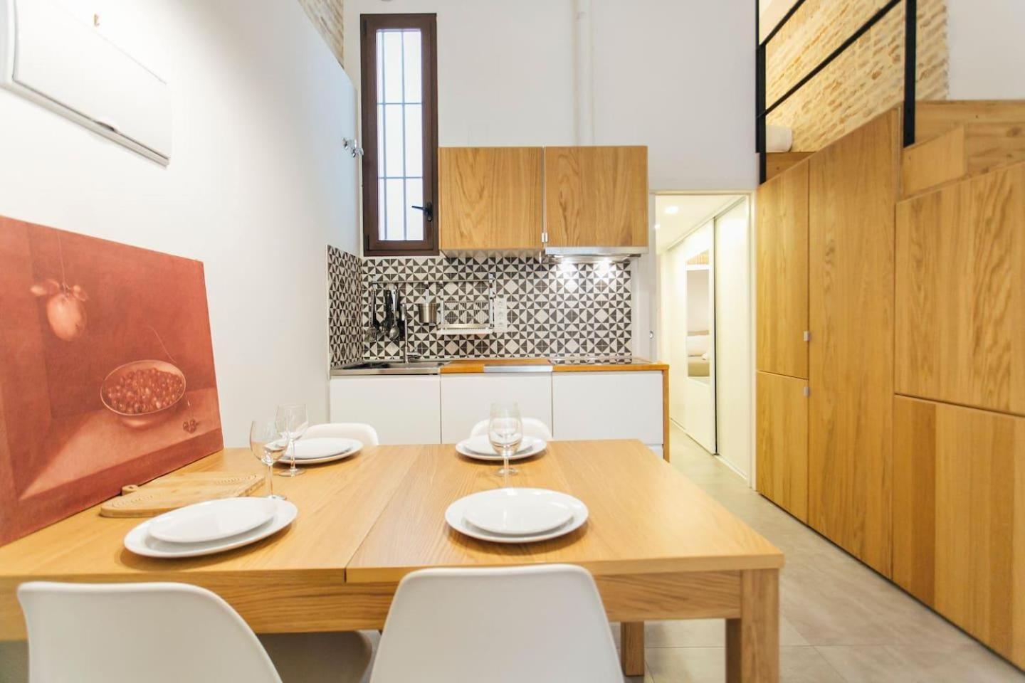 Amplio Apartamento De Diseno Precioso De Estilo Sevillano En Pleno Centro Εξωτερικό φωτογραφία