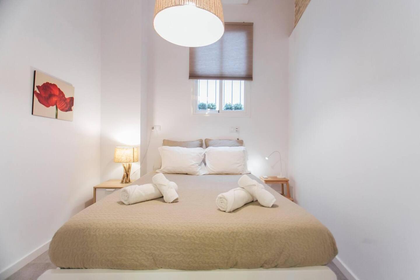 Amplio Apartamento De Diseno Precioso De Estilo Sevillano En Pleno Centro Εξωτερικό φωτογραφία